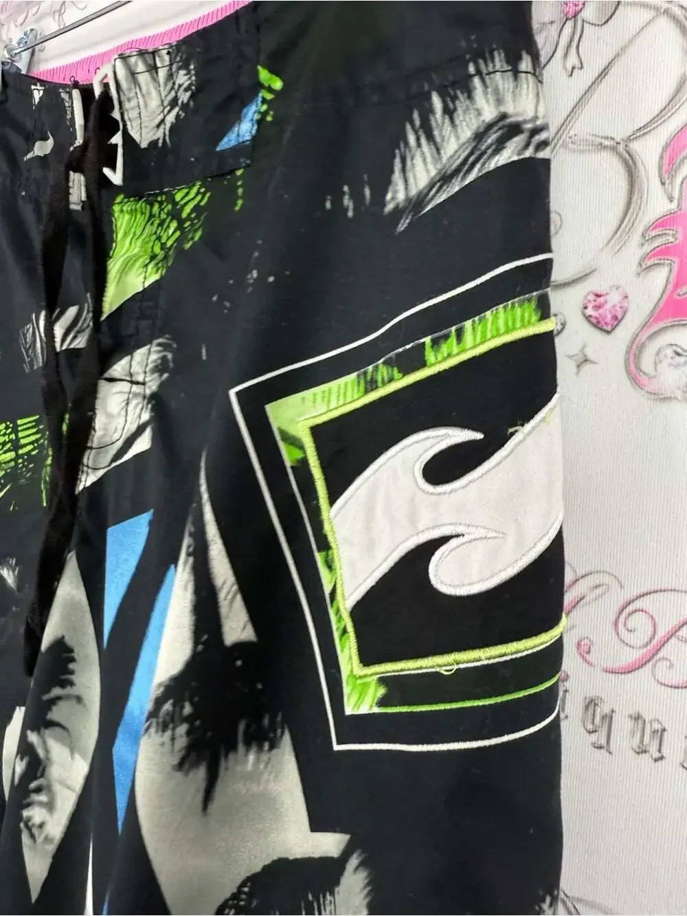 Billabong shorts board Black Swim Board Shorts with Green Blue Graphic vintage
